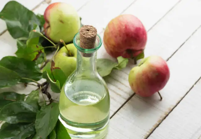 طريقة استخدام خل التفاح للشعر لعلاج القشرة